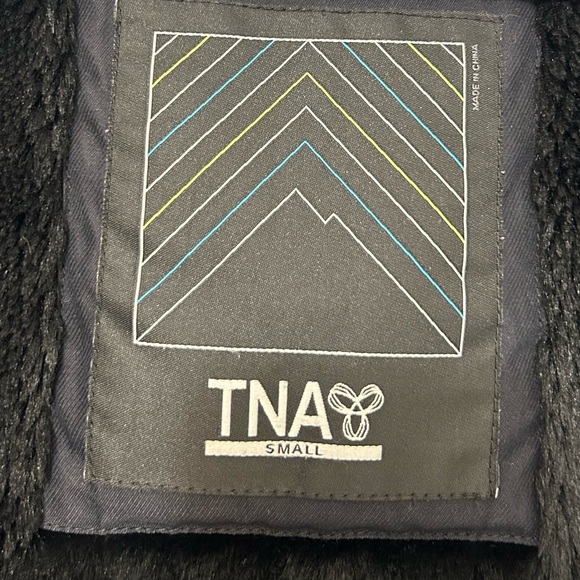 TNA Short Parka - Picture 4 of 7